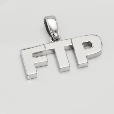 Stříbrný přívěsek