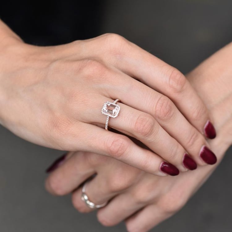 Zlatý morganitový prsten 30564