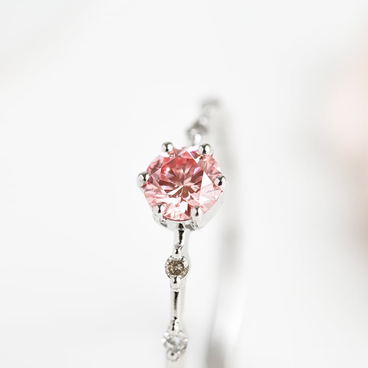 Zásnubní prsten s IGI certifikovaným fancy pink lab-grown diamantem Imelda 144890