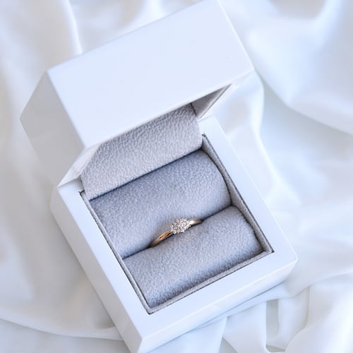 Elegantní diamantový prsten Neelam