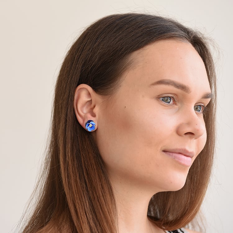 Stříbrné náušnice s motivem fialek 64161