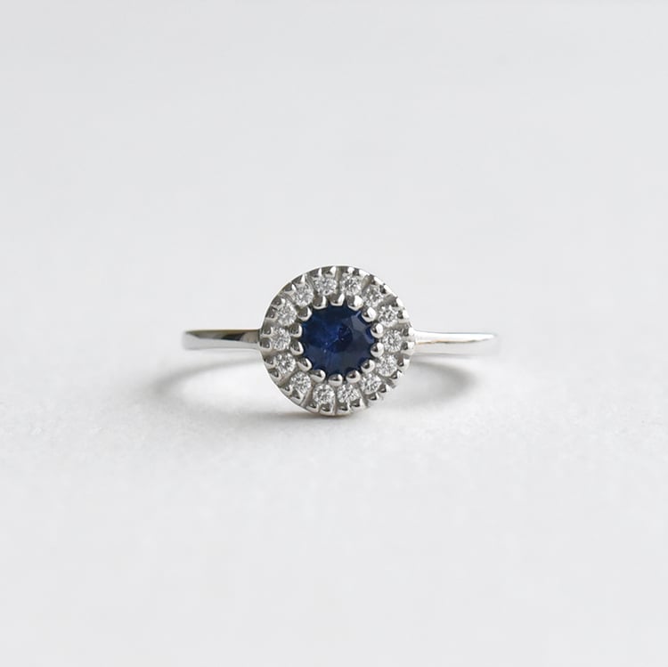 Zásnubní prsten s diamanty 74945