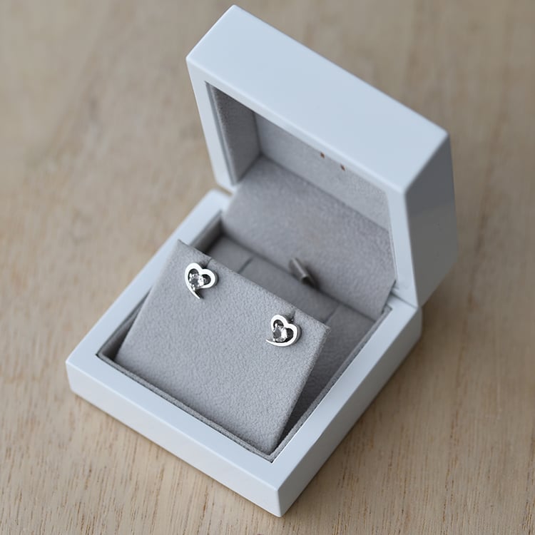 Náušnice ve tvaru srdce s morganity 59121