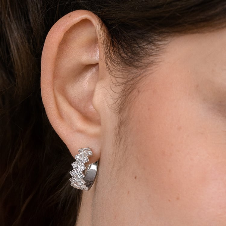 Zlaté kruhové náušnice s lab-grown diamanty Helle 160590