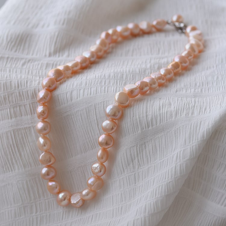 Náhrdelník s broskvovými perlami 65845