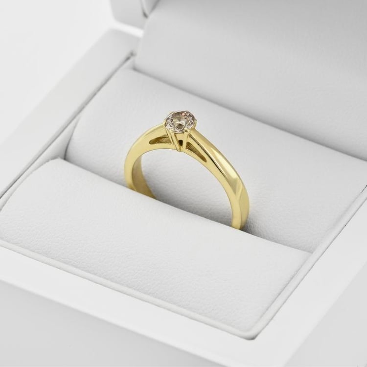 Zásnubní prsten s diamantem 34983