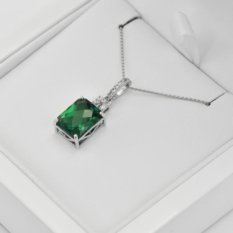 Smaragdový přívěsek 37549