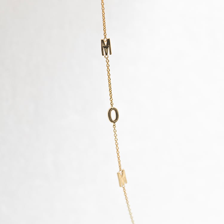 Náhrdelník se 3 písmenky podle vaší volby Lupe 145525