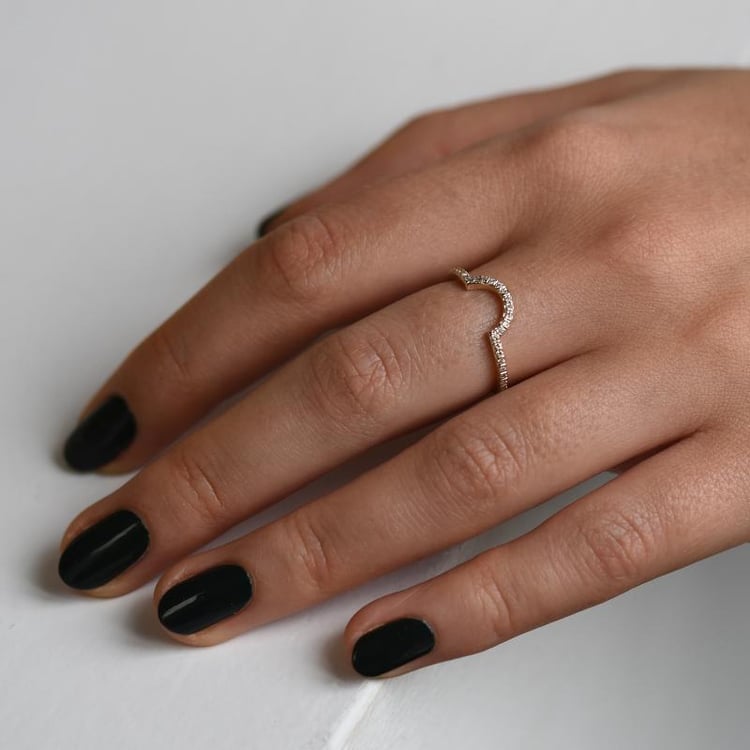 Vykrojený zlatý snubní prsten plný diamantů 50275