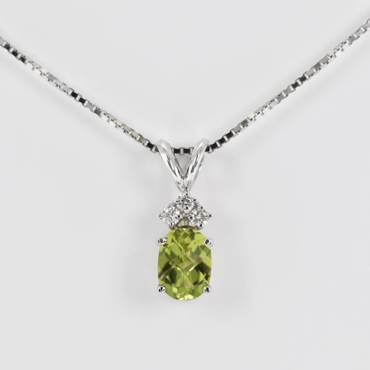 Náhrdelník ze zlata 9744