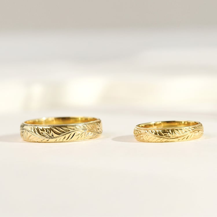 Zlaté vintage snubní prsteny s gravírem větvičky 158861