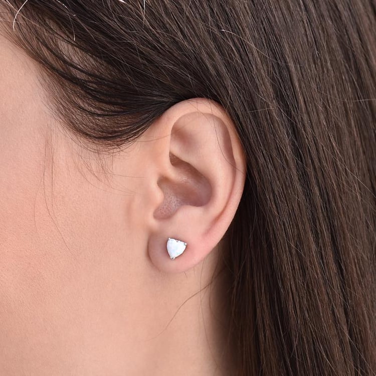 Stříbrné náušnice ve tvaru srdce 33181