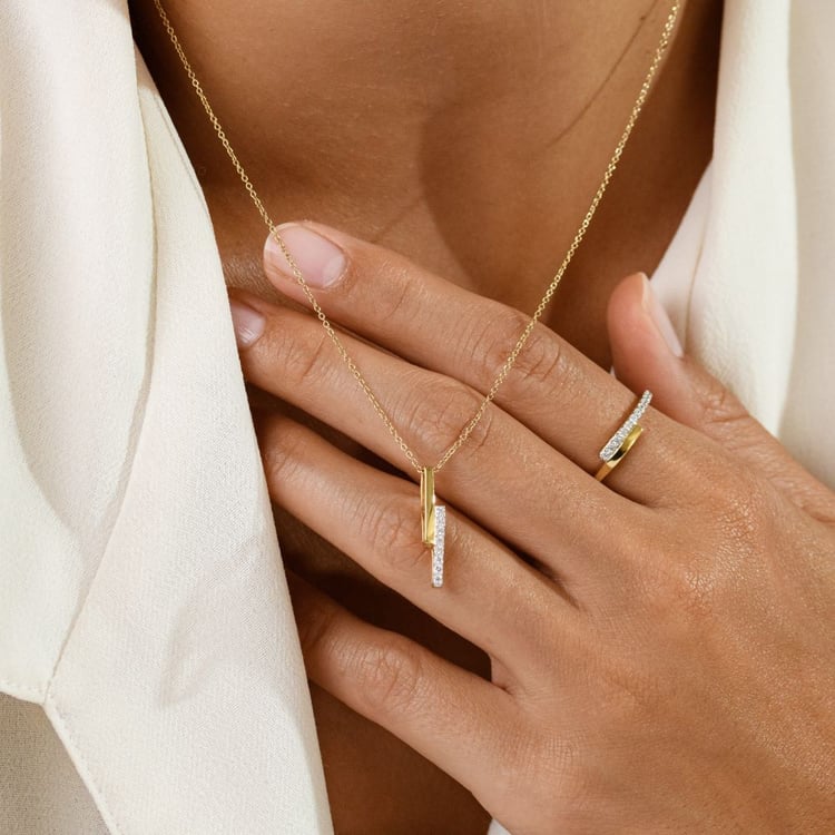 Zlatý přívěsek s lab-grown diamanty Katie 161467