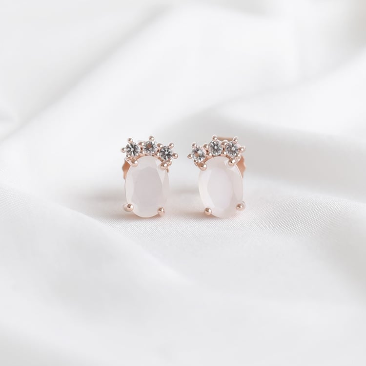 Náušnice z pozlaceného stříbra s měsíčním kamenem 93469