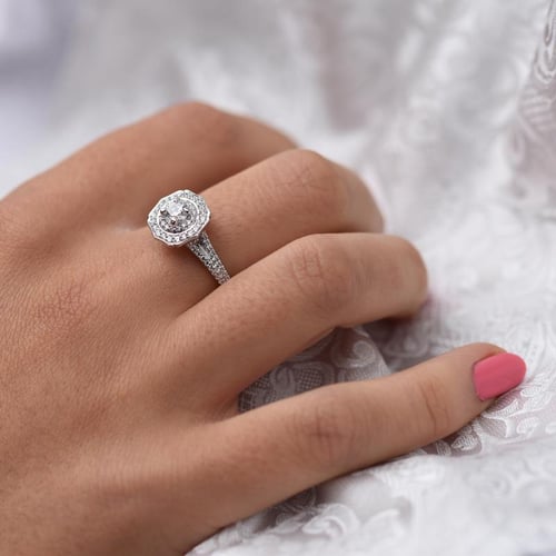 Extravagantní halo zásnubní prsten s lab-grown diamanty Giacomo