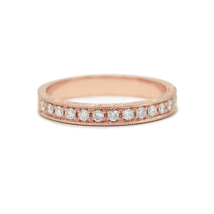 Obroučka z růžového zlata zdobená diamanty