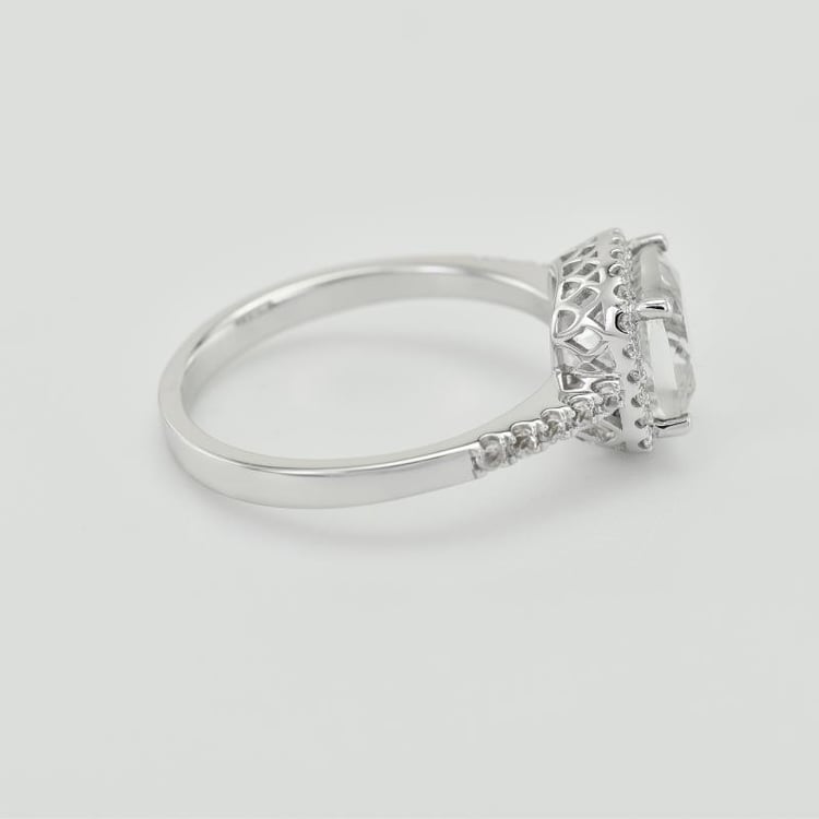 Prsten s bílým topazem 29493