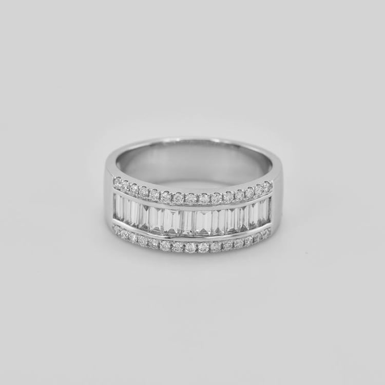 Zlatý prsten s diamanty 43511