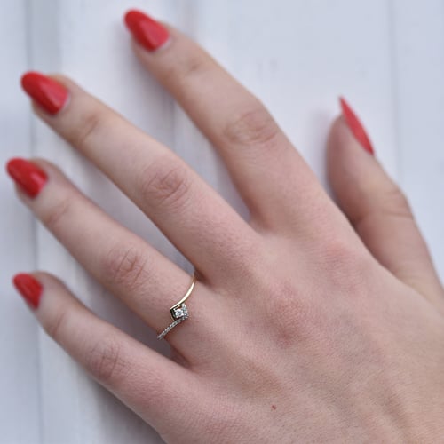 Stříbrný romantický prsten s lab-grown diamanty Anthia