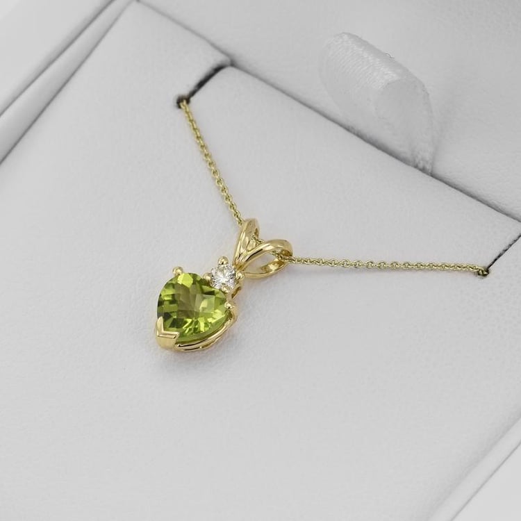 Přívěsek s olivínem 38481