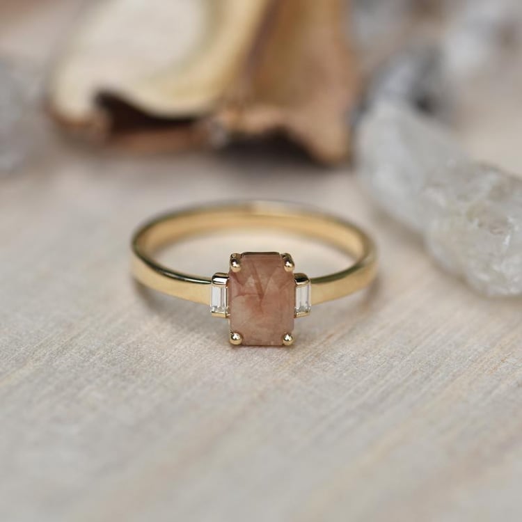 Zlatý prsten se salt and pepper diamantem 44746