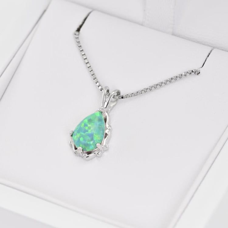 Stříbrný náhrdelník s opálem 19951