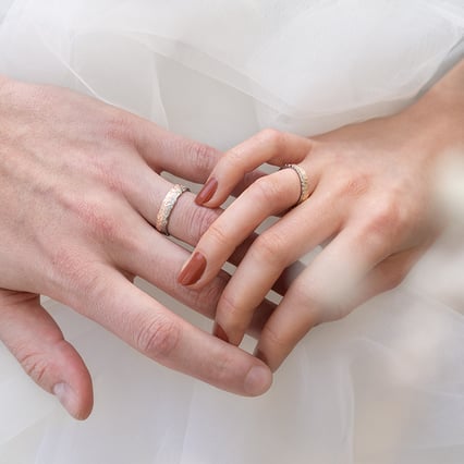 Unikátní snubní prsteny ze zlata s diamanty Diame