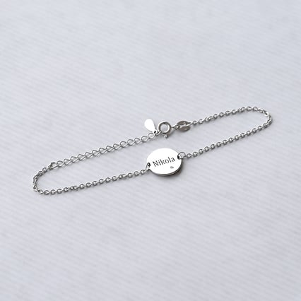 Stříbrný náramek s diamantem a s gravírem dle vaší volby Shalek