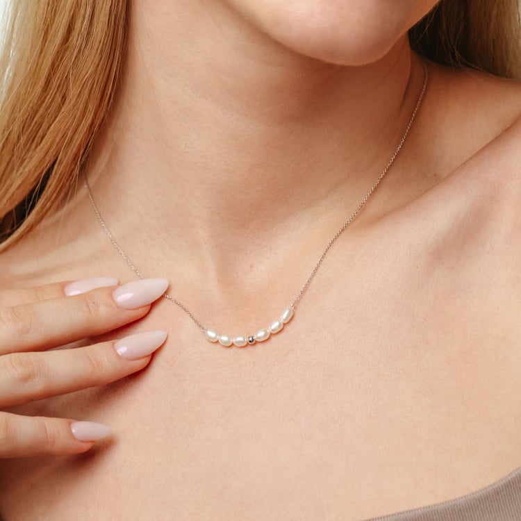 Stříbrný náhrdelník s perlami Angela 163959