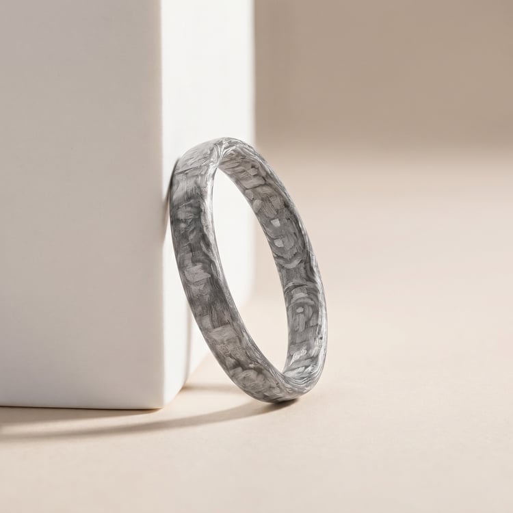 Dámský mírně zaoblený snubní prsten z karbonu Jaidon 166770