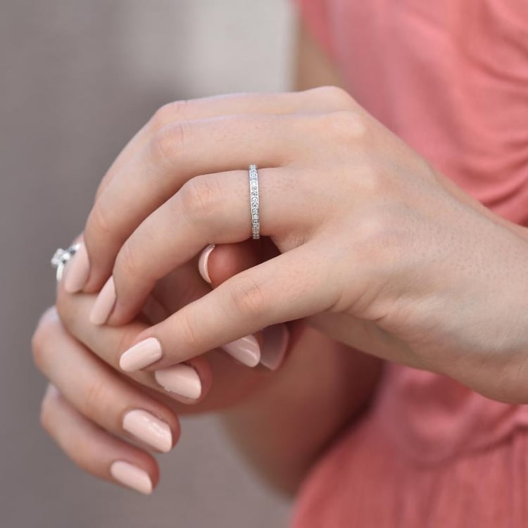 Zlatý eternity prsten s 1.25mm diamanty 45473