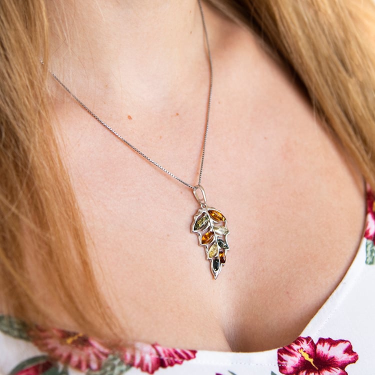 Stříbrný list plný jantarů Leaf 107878