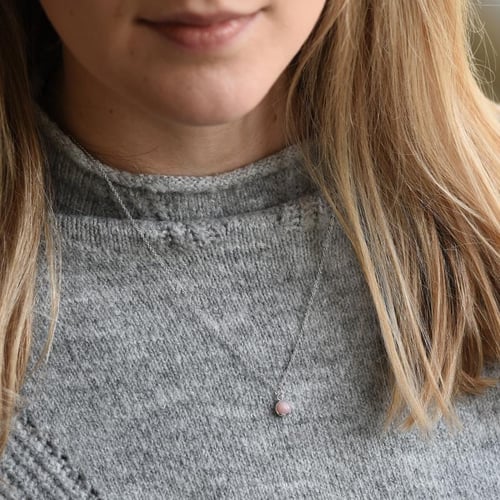 Zlatý přívěsek s cabochon růžovým opálem Azalea