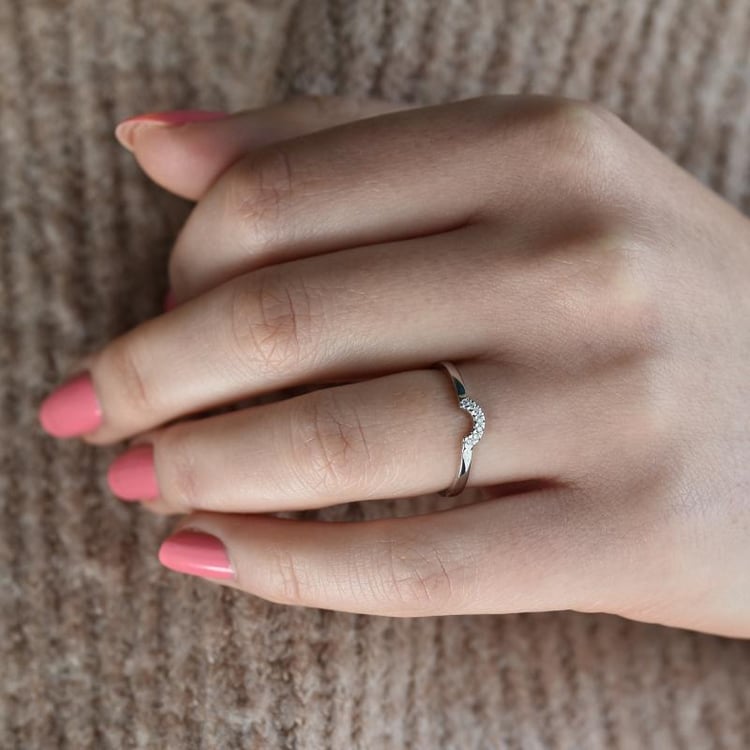 Vykrojený zlatý snubní prsten 39072