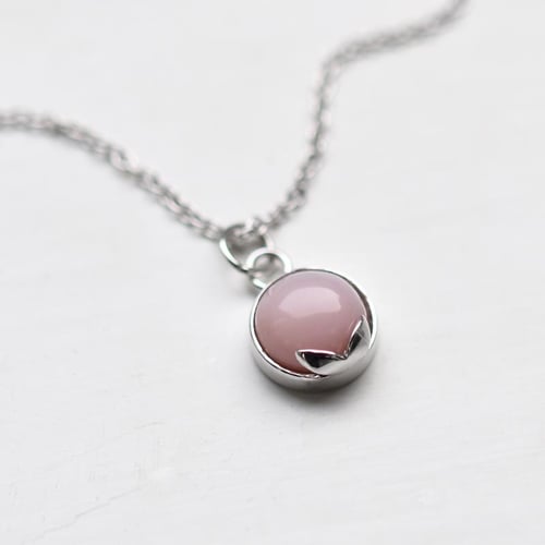 Zlatý přívěsek s cabochon růžovým opálem Azalea