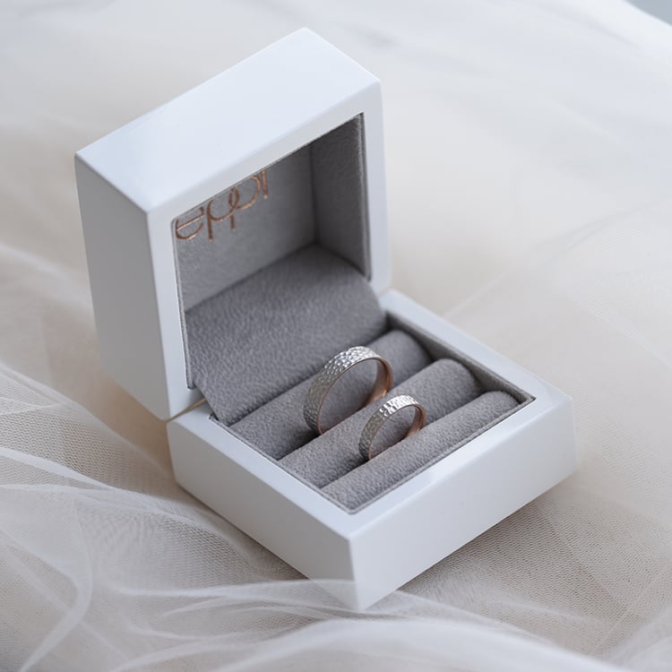 Prsteny s víbarevného zlat 58729