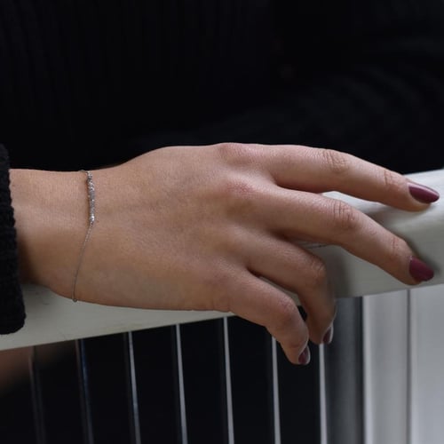 Zlatý náramek s růžovými nebroušenými diamanty Benaty