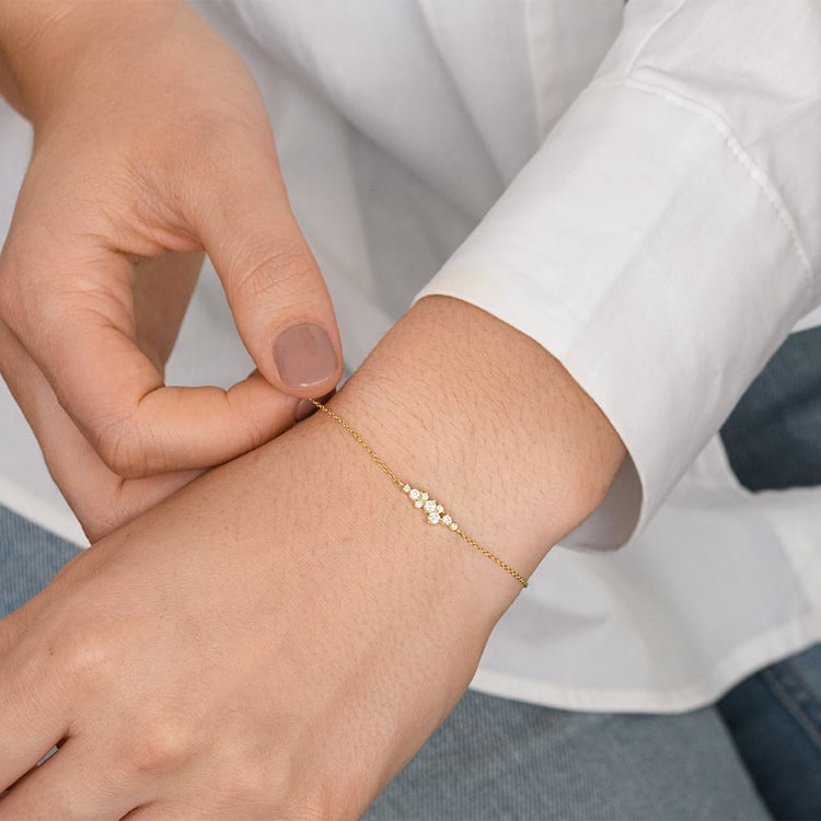 Minimalistický cluster náramek s lab-grown diamanty Kianna 160720