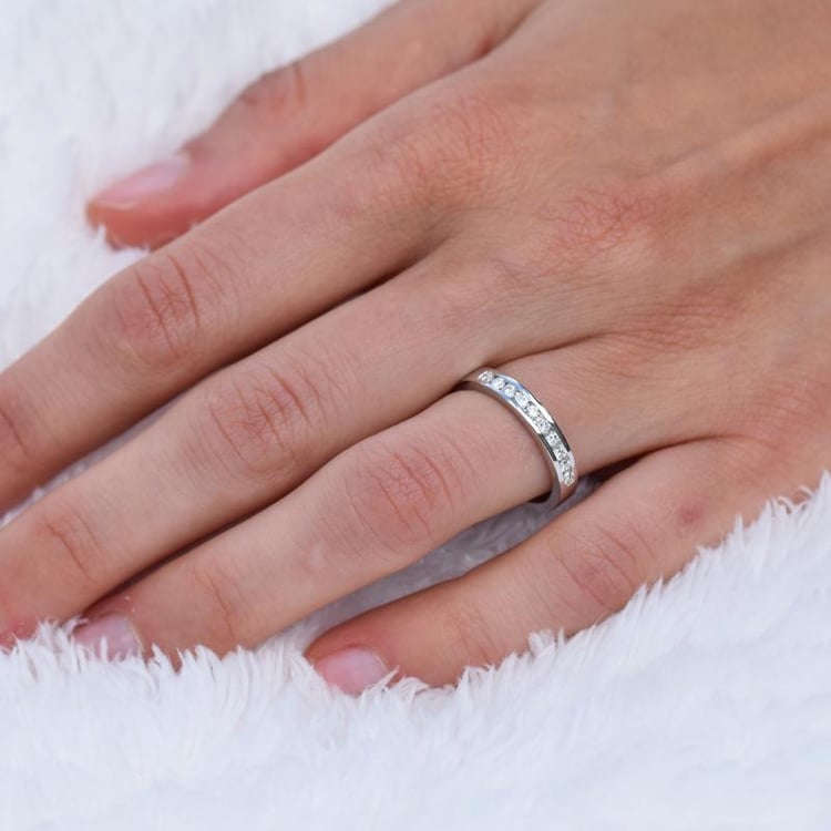 Zlatý prsten s diamanty 11943