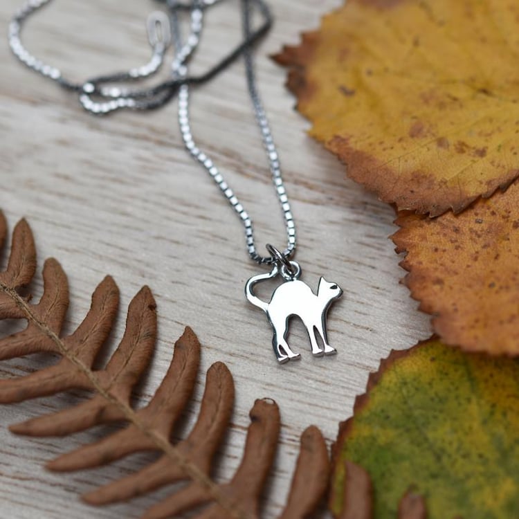 Přívěsek ve tvaru kočky 49280