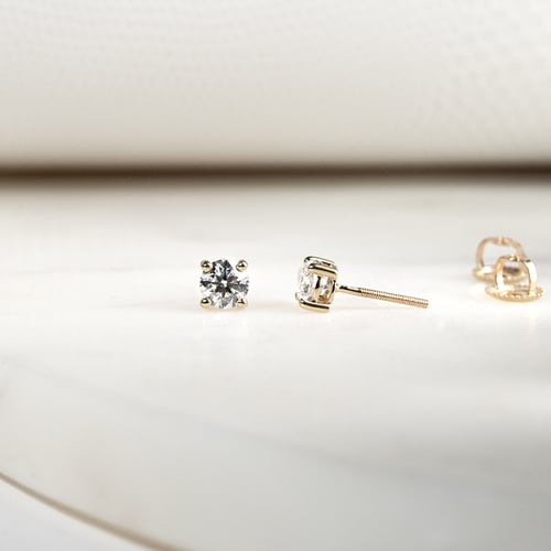 Náušnice s výběrem karátové váhy lab-grown diamantů Christi