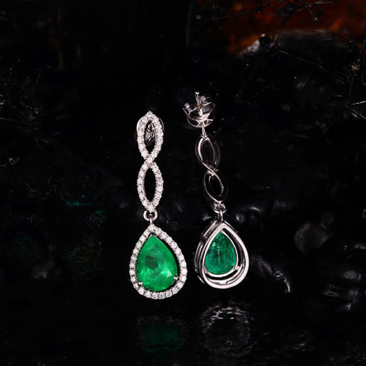 Smaragdové náušnice 17062