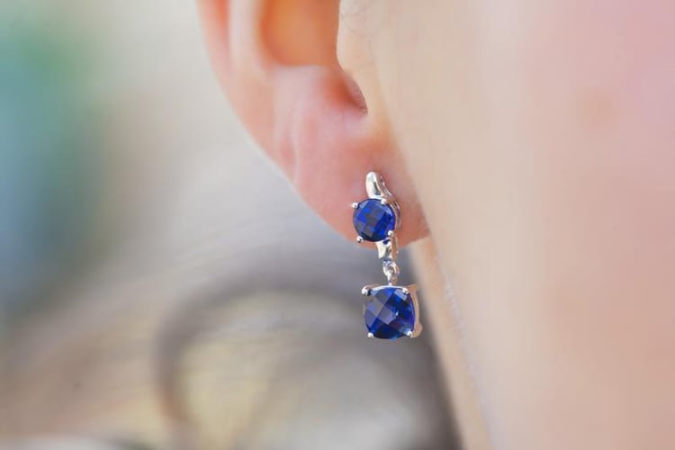 Stříbrné náušnice se dvěma safíry 4219