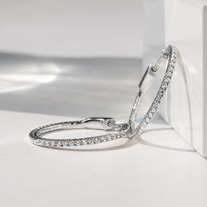 Zlaté flexi kruhové náušnice s diamanty Zeta