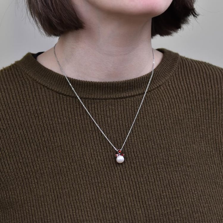 Trojlístek granátů s perlou 28812