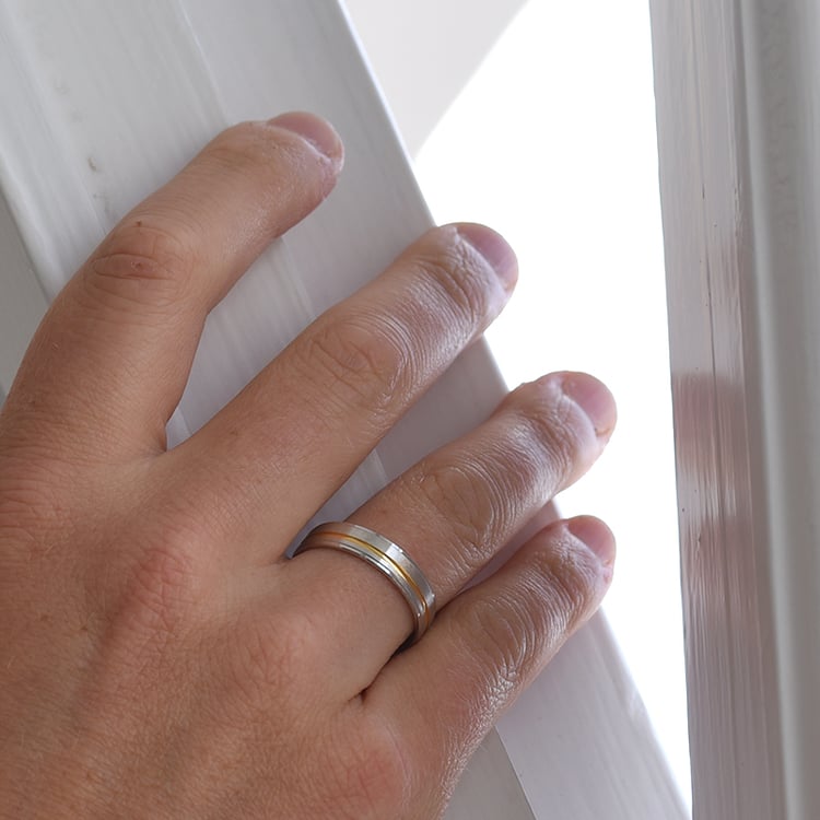 Pánský snubní prsten 64291