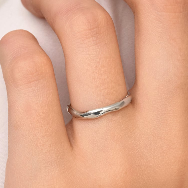 Nepravidelné zlaté snubní prsteny 158870