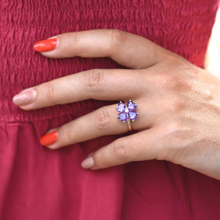 Zlatý prsten s ametysty a diamantem 47307