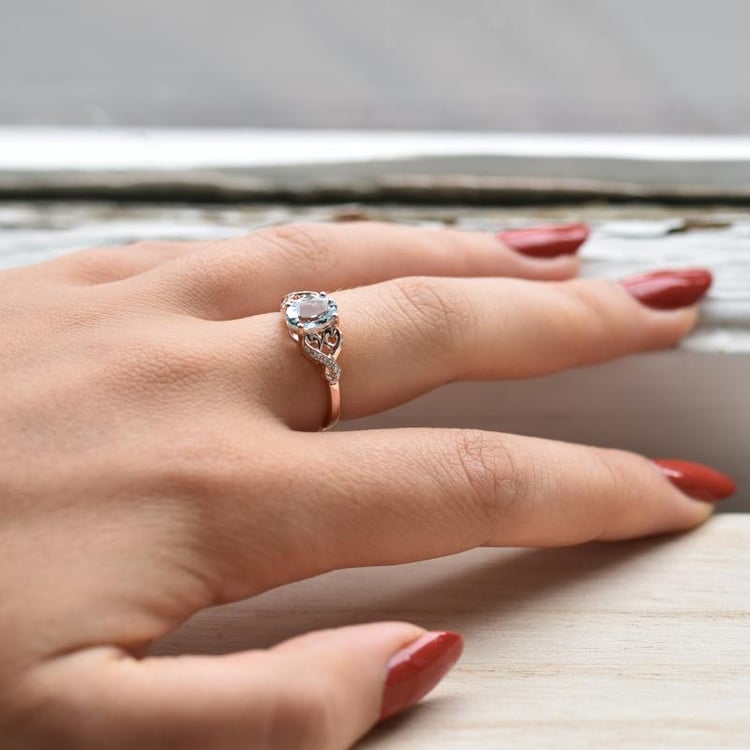 Zlatý akvamarínový prsten 35280