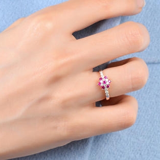 Prsten s diamanty 6144